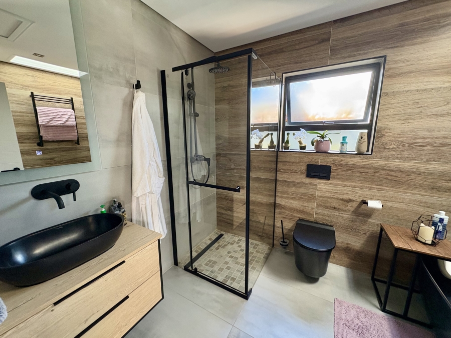 3 Bedroom Property for Sale in Sandown Western Cape